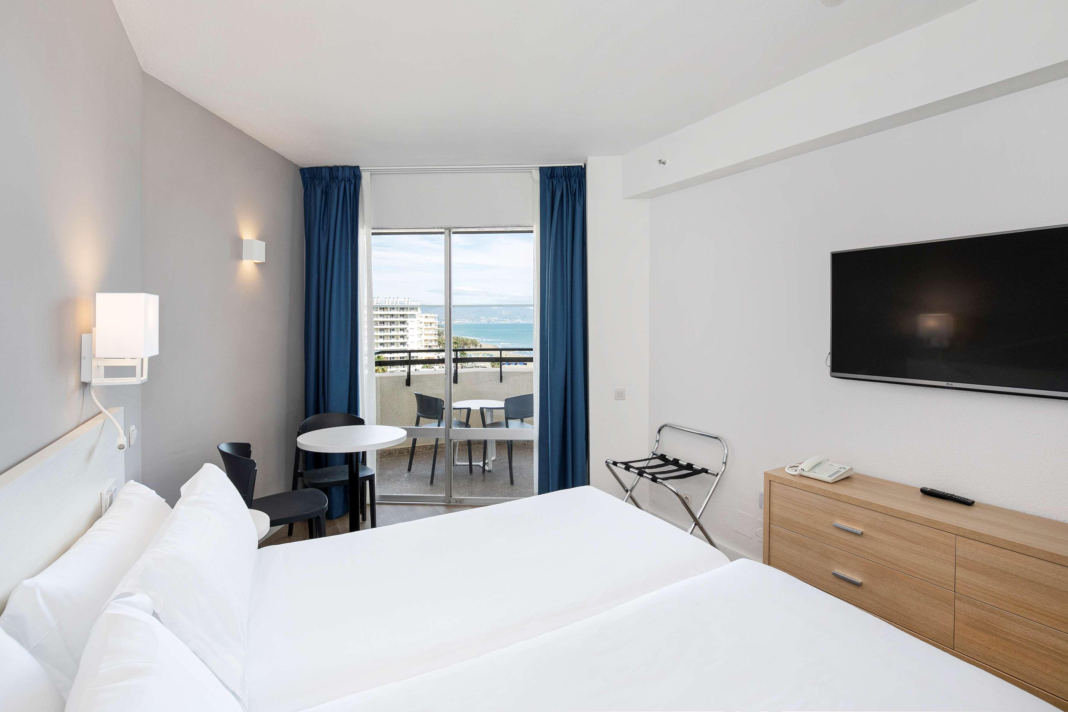 Апарт отель Sol Puerto Marina Торремолинос Экстерьер фото