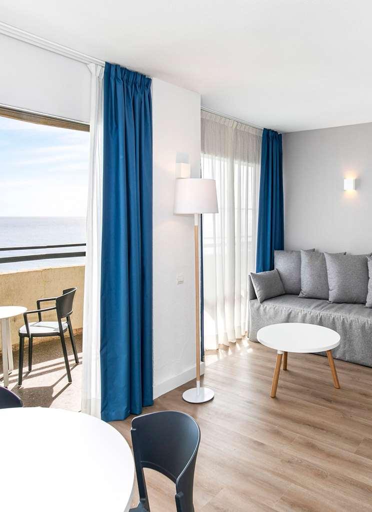 Апарт отель Sol Puerto Marina Торремолинос Номер фото